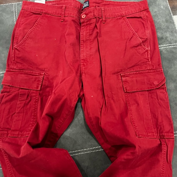 Levi’s - Picture 2 of 4